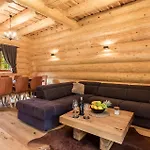 In With Sauna *