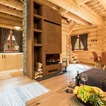 Casa vacanze In With Sauna Brod na Kupi