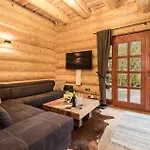 In With Sauna