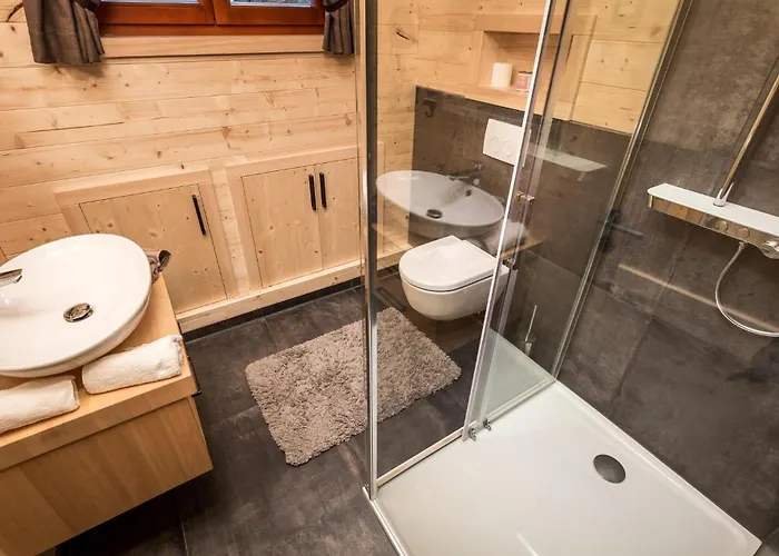 In With Sauna Brod na Kupi